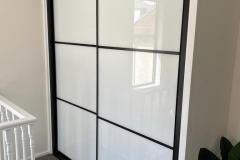 Sliderobes_super-white-glass-wardrobe_penshurst